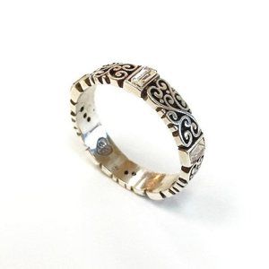 Brighton Swirl Ring with Baguette Stones / size 10